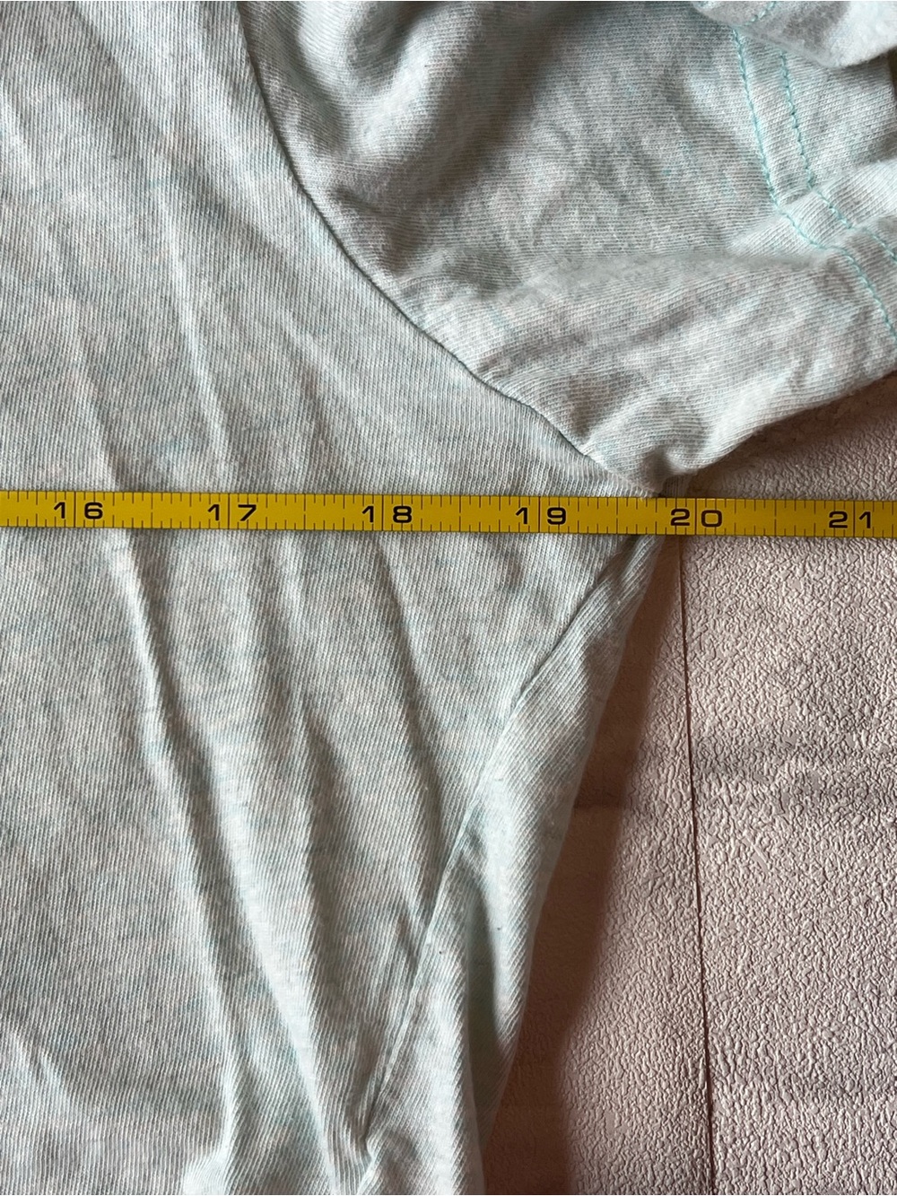 Nike Light Mint Green Crop Tee with White Swoosh athleisure‎ activewear - Picture 6 of 6